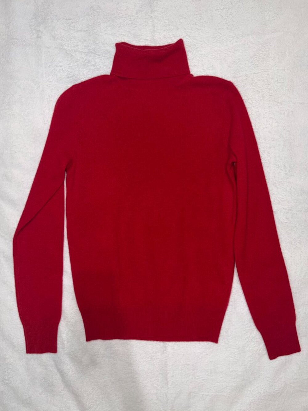 BRAND NEW WITH TAGS: Neiman Marcus The Cashmere Collection Turtleneck Sweater